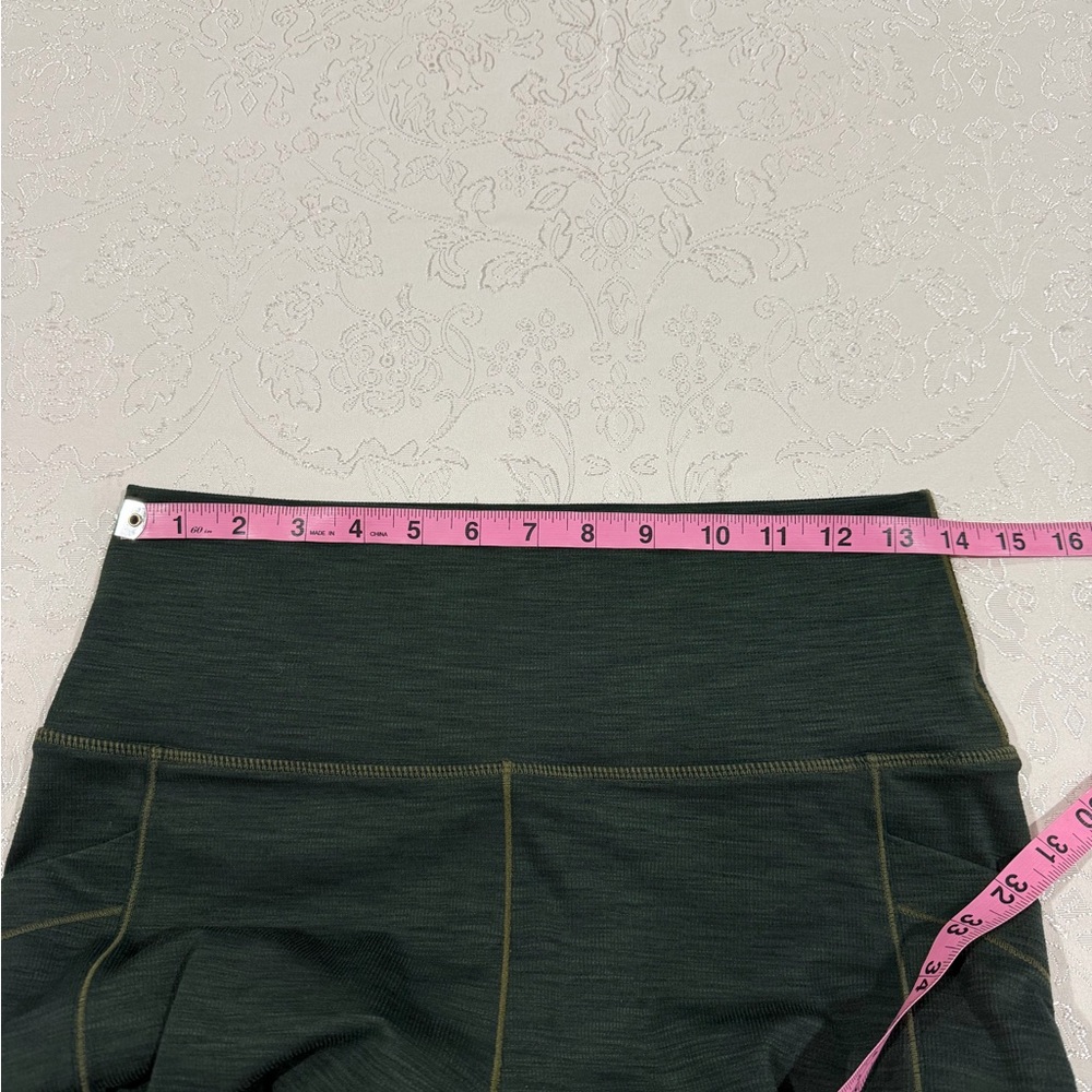Prana Leggings in Forest Green and Mauve - Picture 8 of 9